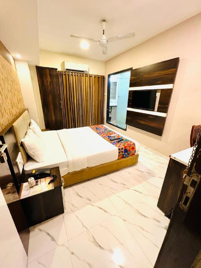 Hotel Embassy Park - Bkc Bombaj Exteriér fotografie