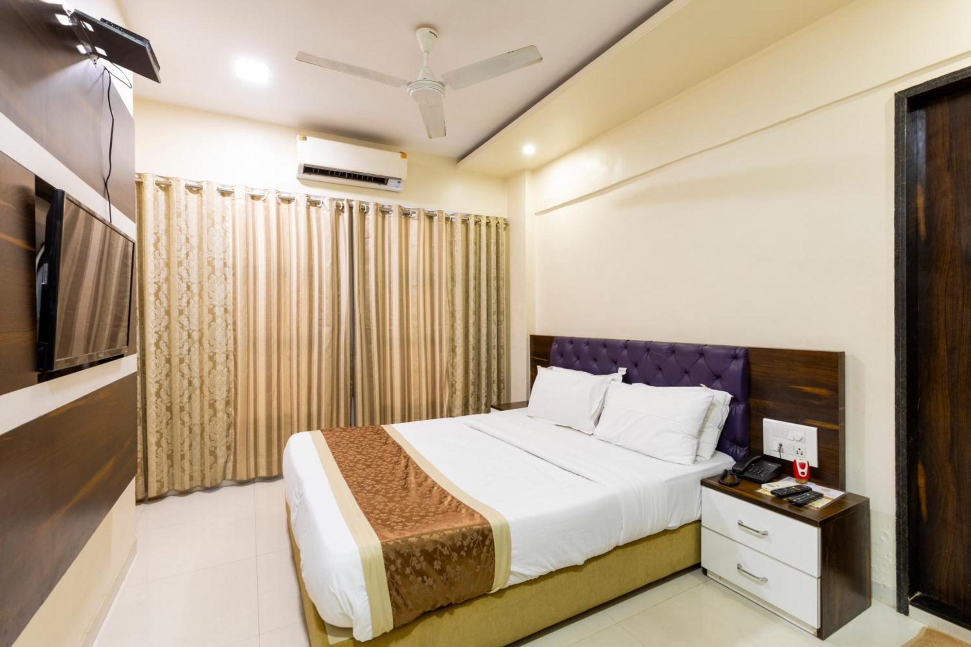 Hotel Embassy Park - Bkc Bombaj Exteriér fotografie