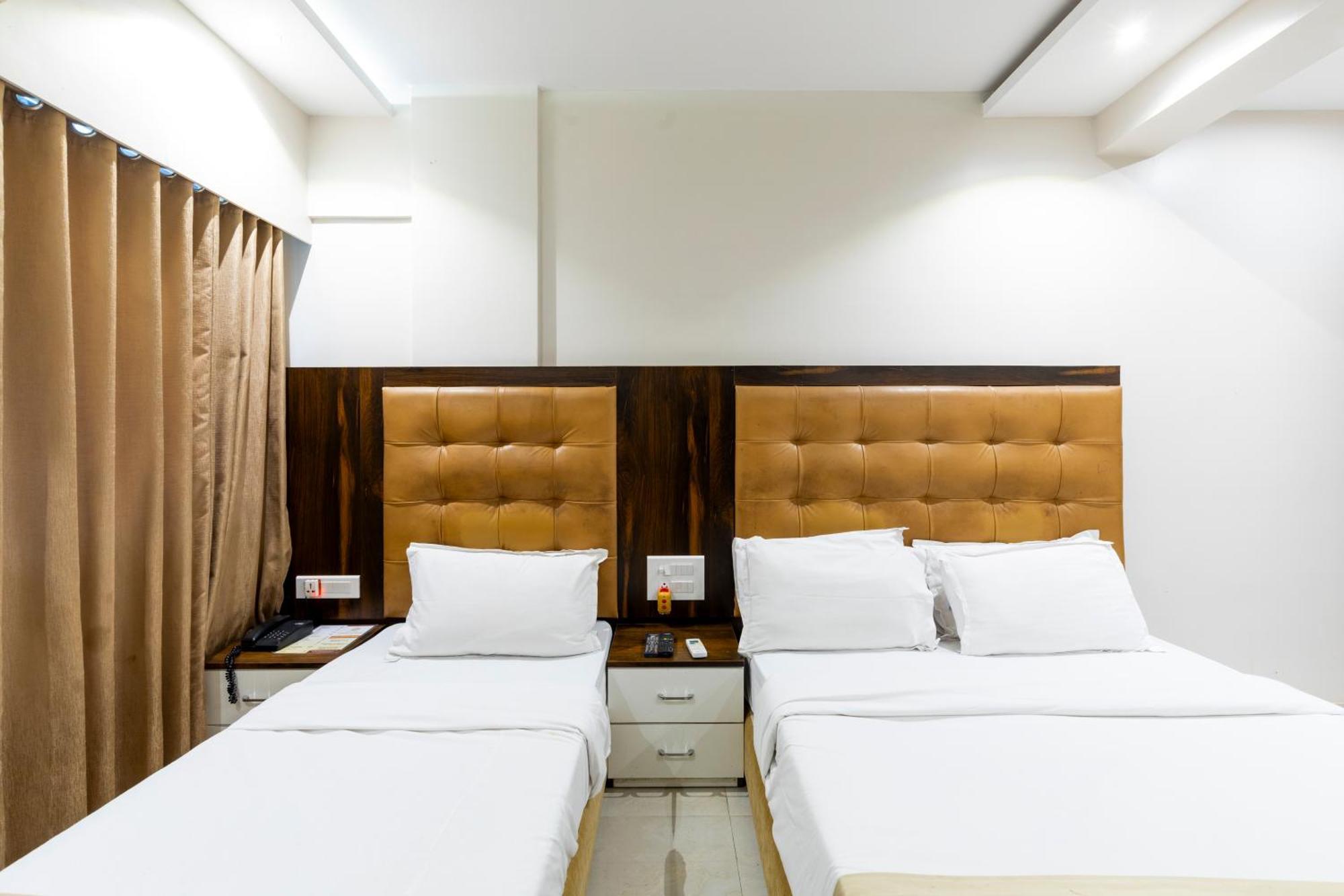 Hotel Embassy Park - Bkc Bombaj Exteriér fotografie